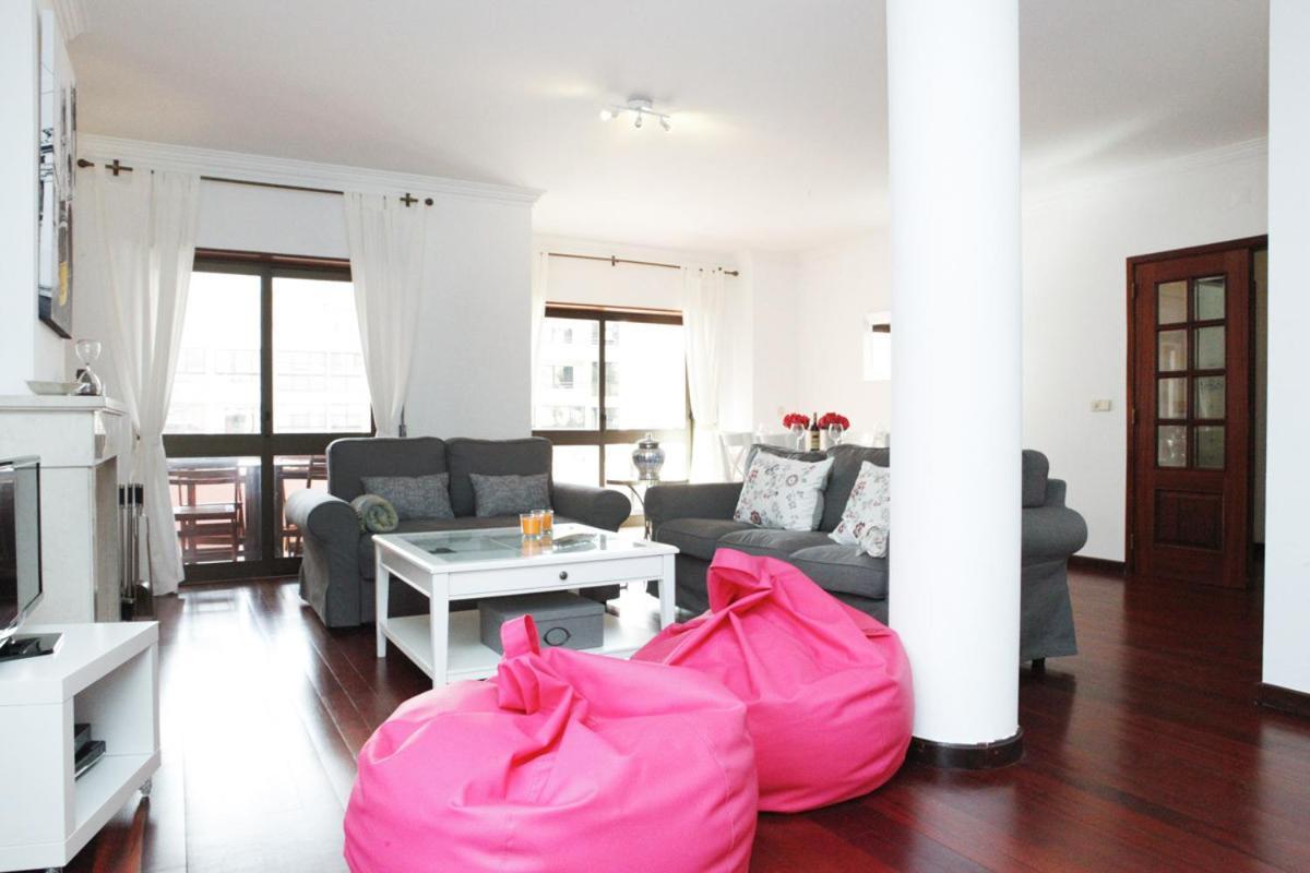 Cascais Guia'S Gorgeous & Spacious Apartment Bagian luar foto