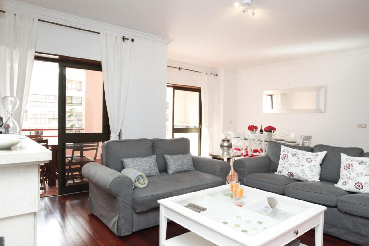 Cascais Guia'S Gorgeous & Spacious Apartment Bagian luar foto
